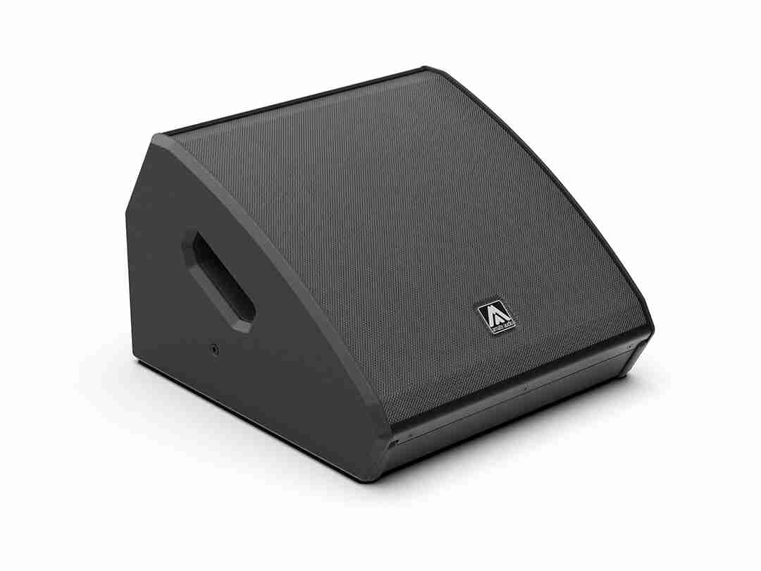Amate Audio XM82